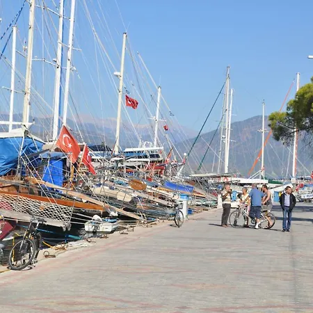 Orka Gardens F1 아파트